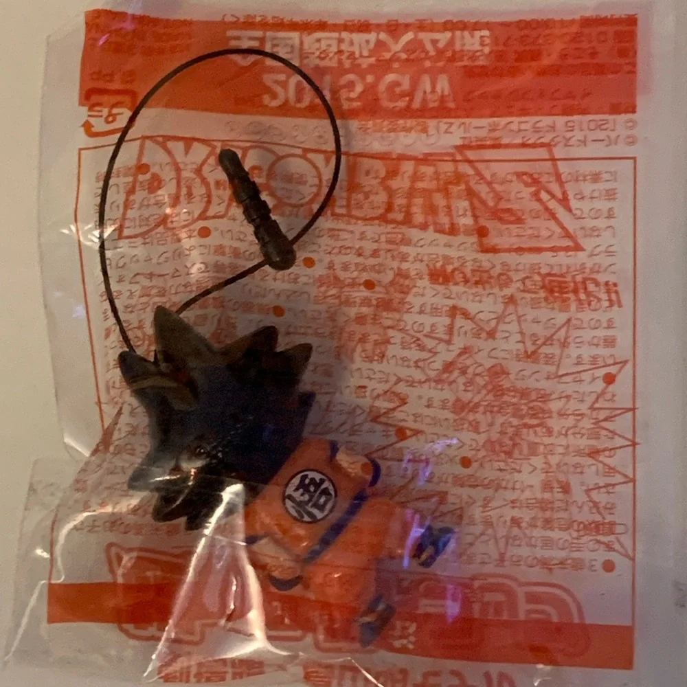 Dragon Ball Z Goku & Frieza phone strap dust plugs 2015.GW